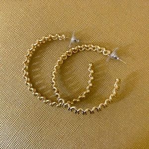 Kendra Scott Fallyn hoops